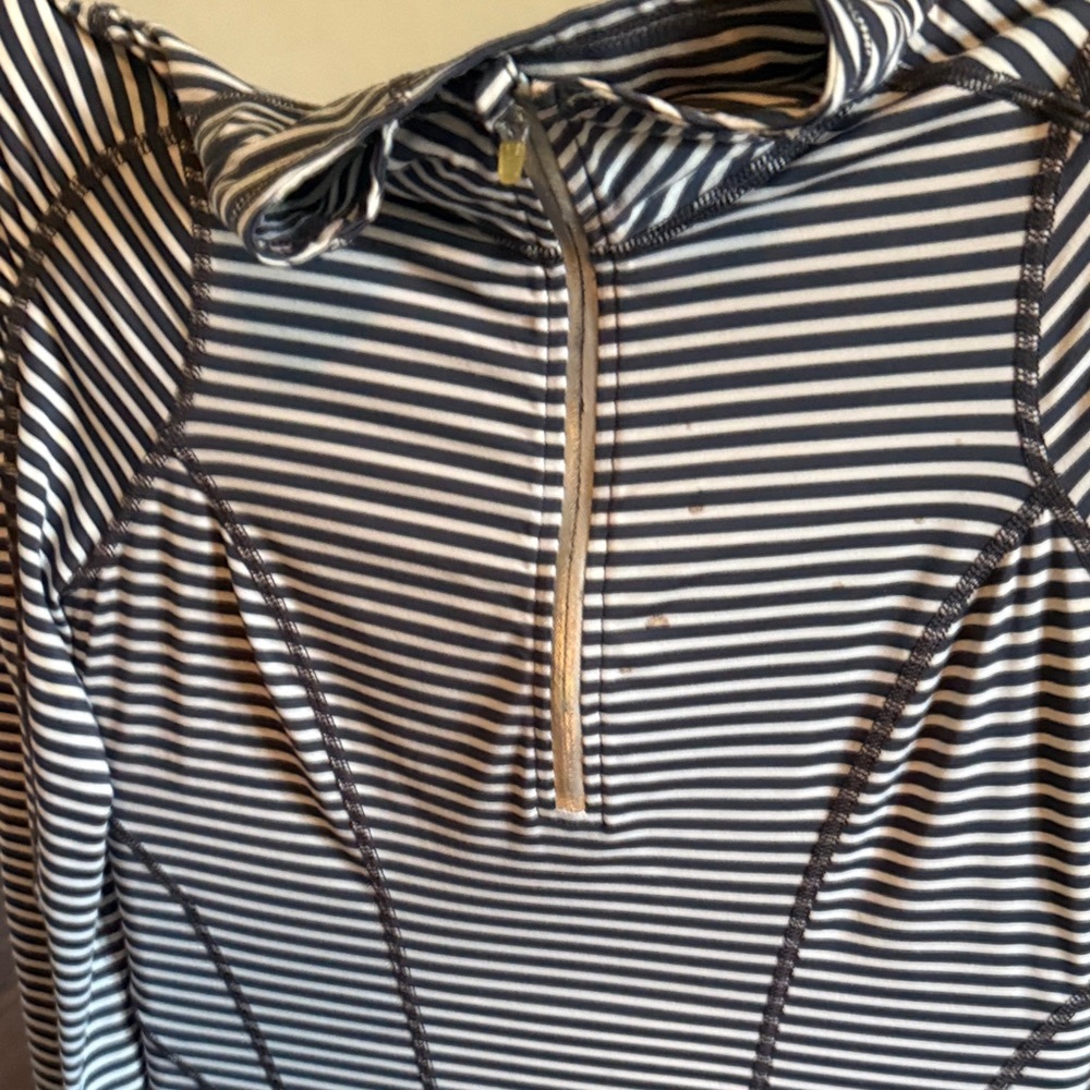 Zella athletic Striped 3/4 Zip-Up Hoodie like new pet free smoke free house